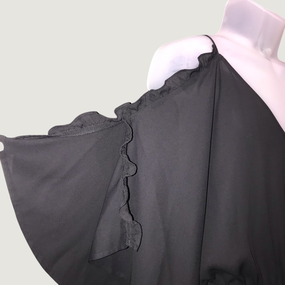 Bold Elements Black Chiffon Flowy Ruffled Split Cold-Shoulder Romper - Picture 4 of 12